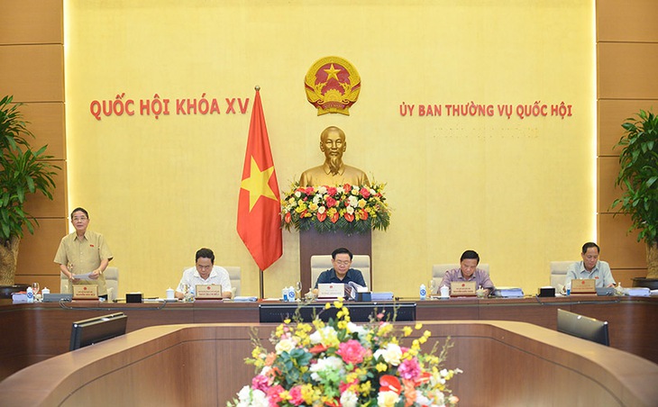 Chủ tịch Quốc hội Vương Đình Huệ: Sửa đổi Luật Đất đai phải cố gắng gấp bội mới đáp ứng yêu cầu - Ảnh 2.