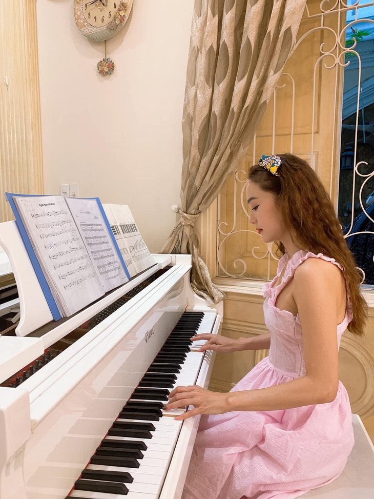 Sao Việt không chỉ đẹp và nổi tiếng, còn sở hữu những cơ ngơi hàng chục tỷ - Ảnh 25.