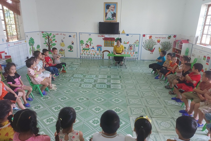 Nghệ An: Nhanh chóng hỗ trợ, chi trả lương cho giáo viên mầm non bị chậm lương nhiều tháng nay - Ảnh 1.