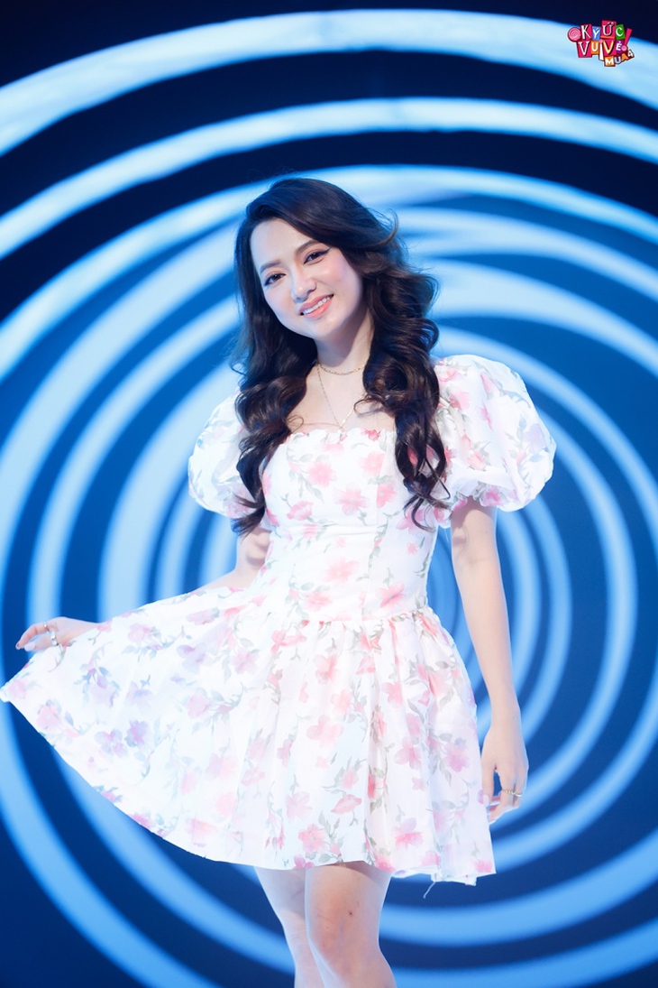 "Bé" Xuân Nghi tiết lộ cuộc sống sau 20 năm nổi tiếng - Ảnh 3.
