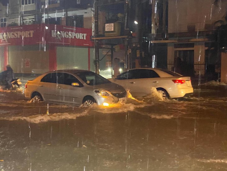 Hà Tĩnh chủ động nhiều phương án ứng phó với bão Noru - Ảnh 2.