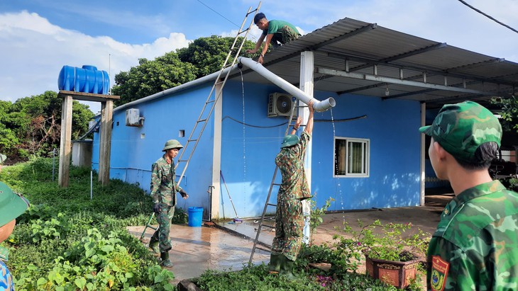 Quyết liệt phòng chống siêu bão Noru từ biển đến rừng - Ảnh 4. Quyết liệt phòng chống siêu bão Noru từ biển đến rừng - Ảnh 4.