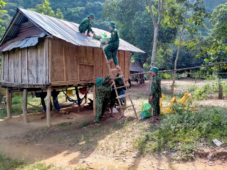 Quyết liệt phòng chống siêu bão Noru từ biển đến rừng - Ảnh 7. Quyết liệt phòng chống siêu bão Noru từ biển đến rừng - Ảnh 7.