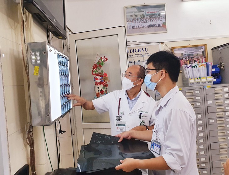 Hàng chục người nhập viện vì bệnh nấm đen hiếm gặp, bác sĩ cảnh báo loại bệnh truyền nhiễm mới nổi - Ảnh 2. Hàng chục người nhập viện vì bệnh nấm đen hiếm gặp, bác sĩ cảnh báo loại bệnh truyền nhiễm mới nổi - Ảnh 2.