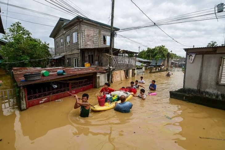 Siêu bão Noru gây thiệt hại khổng lồ đối với nền kinh tế Philippines - Ảnh 5. Siêu bão Noru gây thiệt hại khổng lồ đối với nền kinh tế Philippines - Ảnh 5.