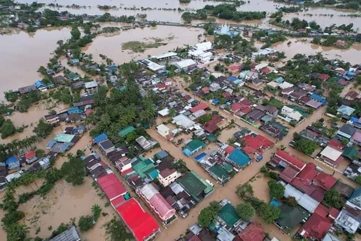 Siêu bão Noru gây thiệt hại khổng lồ đối với nền kinh tế Philippines - Ảnh 3. Siêu bão Noru gây thiệt hại khổng lồ đối với nền kinh tế Philippines - Ảnh 3.