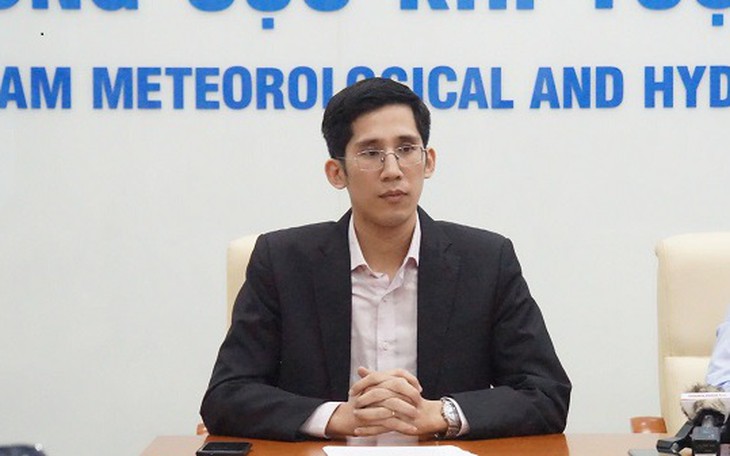 "Chưa bao giờ ghi nhận trận bão nào khủng khiếp như bão số 4"