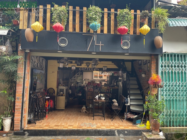 'Phố cà phê đường tàu' sau 2 tuần 'cấm vận' - Ảnh 7.