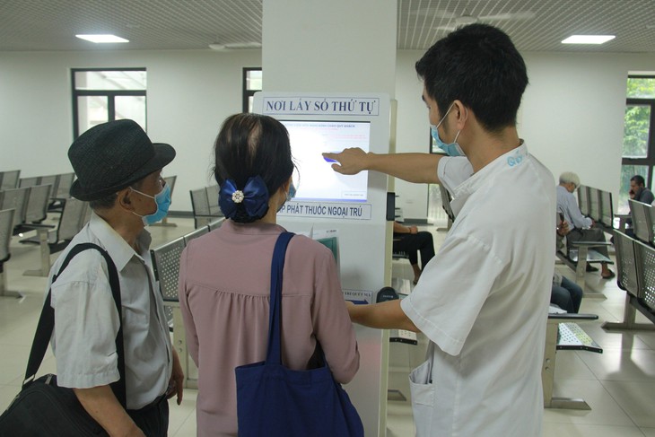 Bệnh viện Hữu Nghị - Cơ sở y tế điều trị đột quỵ uy tín - Ảnh 1.