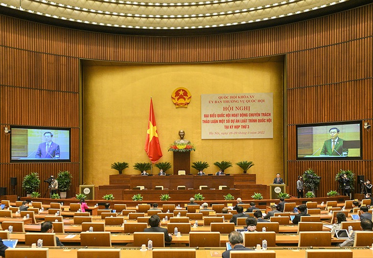 Chủ tịch Quốc hội yêu cầu ĐBQH chuyên trách thảo luận 6 nhóm vấn đề của dự án Luật Khám bệnh, chữa bệnh (sửa đổi) - Ảnh 3.