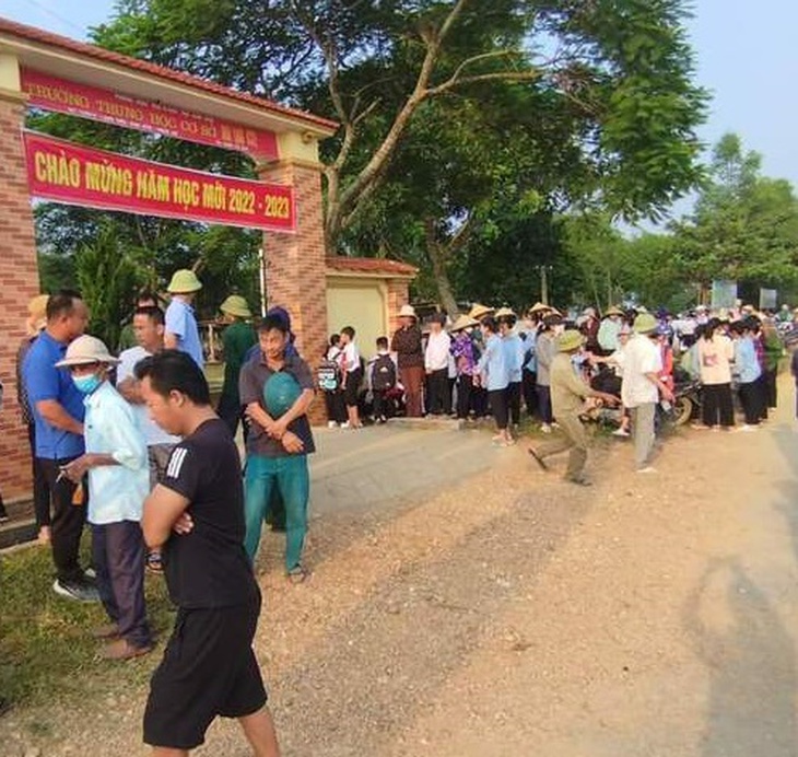 Việc phản đối sáp nhập trường, ngăn học sinh đến trường sẽ xử lý nghiêm - Ảnh 1. Việc phản đối sáp nhập trường, ngăn học sinh đến trường sẽ xử lý nghiêm - Ảnh 1.