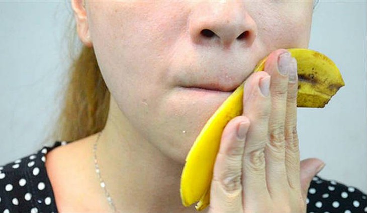 7 công dụng đáng ngạc nhiên của vỏ chuối - Ảnh 4.