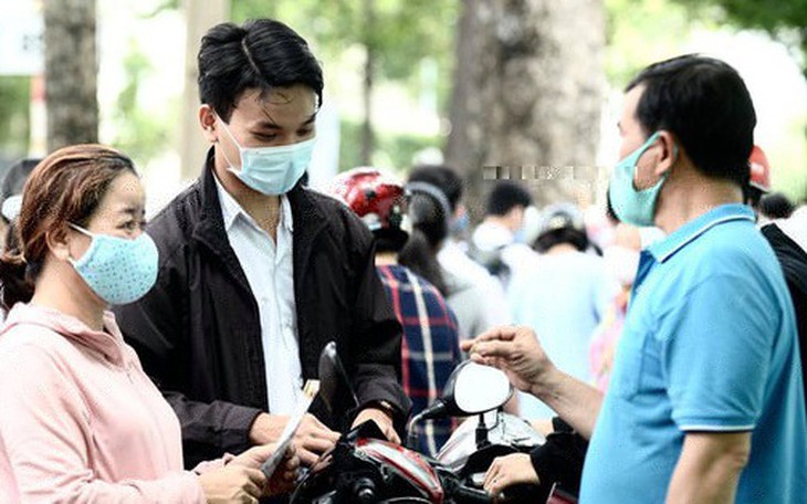 Mới nhất: Bộ Y tế quy định những đối tượng, địa điểm bắt buộc phải đeo khẩu trang phòng chống dịch COVID-19
