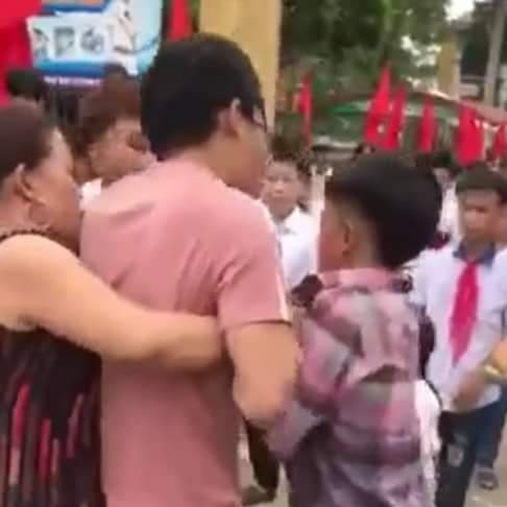 Sau khai giảng, bạo lực học đường lại trở nên nhức nhối - Ảnh 2.