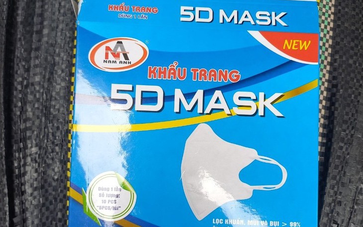 Phát hiện và tạm giữ 50.000 khẩu trang không rõ nguồn gốc