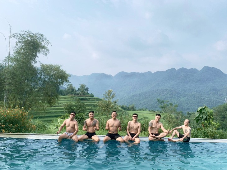 Hồng Đăng khoe ảnh đi phượt, thoải mái chia sẻ “đi thật xa để trở về” - Ảnh 3.