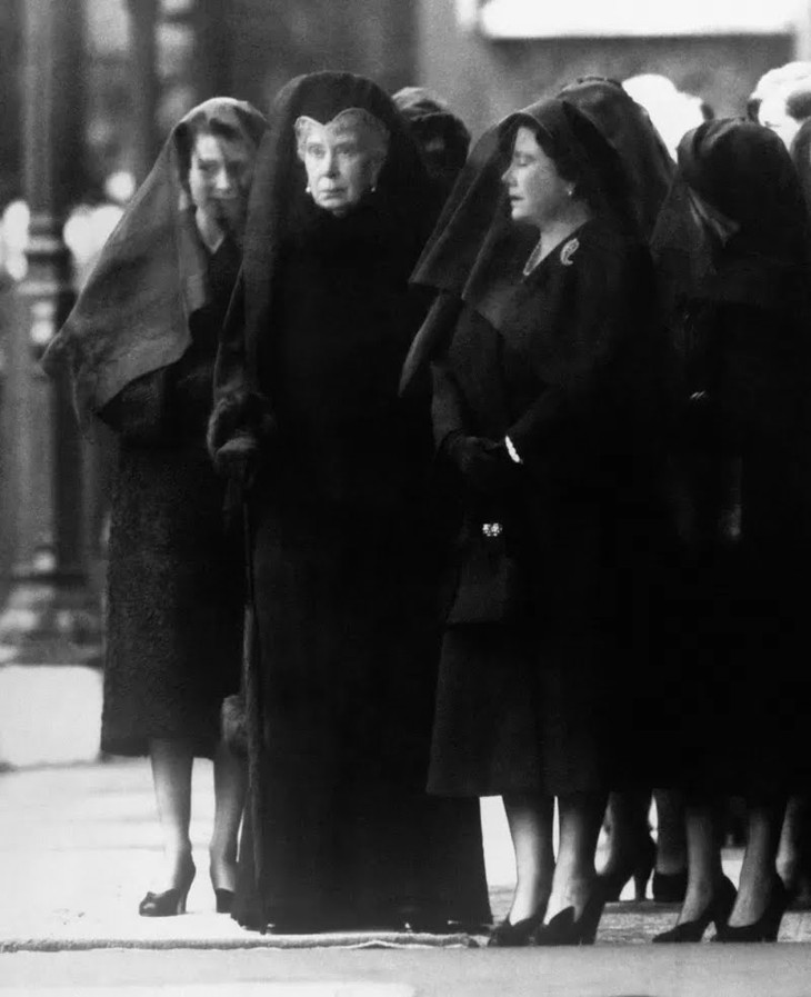 Nữ hoàng Anh Elizabeth II: Cuộc đời qua ảnh - Ảnh 14.
