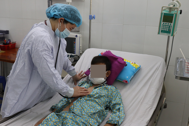 Cậu bé suy thận được tái sinh từ cô gái chết não xa lạ - Ảnh 1.