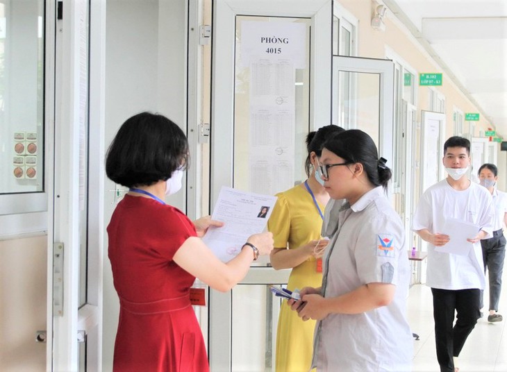 Vì sao khó có thể dự báo điểm chuẩn đại học năm nay? - Ảnh 2.
