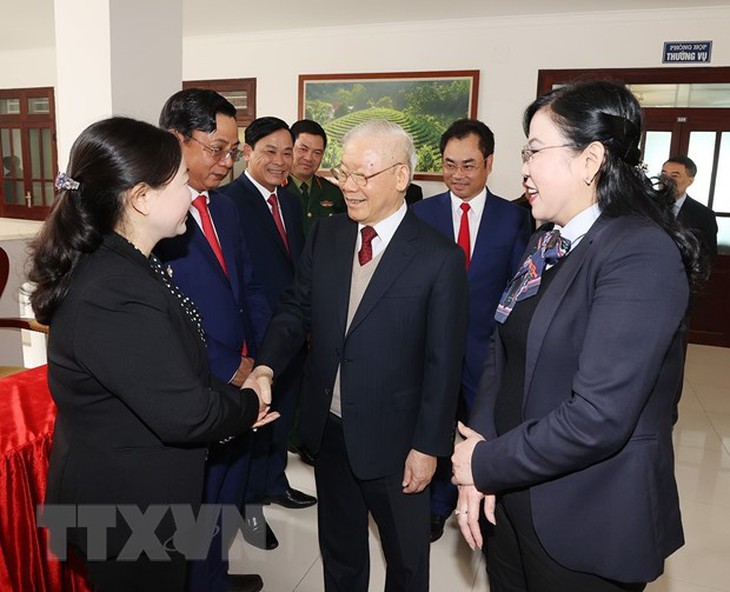 Tổng Bí thư yêu cầu chăm lo tốt hơn gia đình chính sách, người có công - Ảnh 2. Tổng Bí thư yêu cầu chăm lo tốt hơn gia đình chính sách, người có công - Ảnh 2.