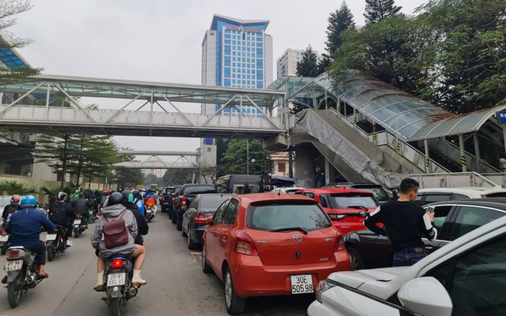 Cả nước hiện có bao nhiêu trung tâm đăng kiểm đang bị tạm dừng hoạt động?