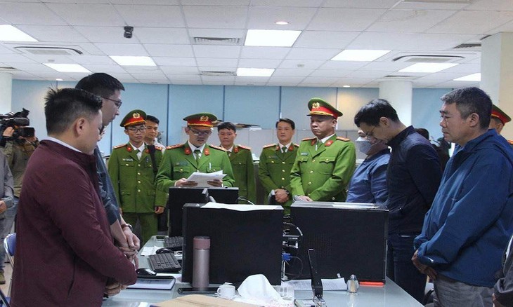 Khởi tố, bắt giam Cục trưởng Cục Đăng kiểm Việt Nam - Ảnh 3.