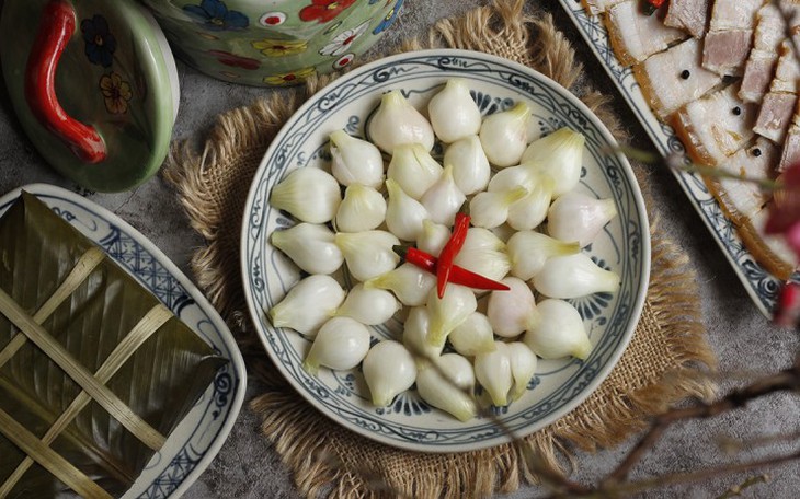 Lợi ích của thực phẩm lên men và món dưa hành ngày Tết
