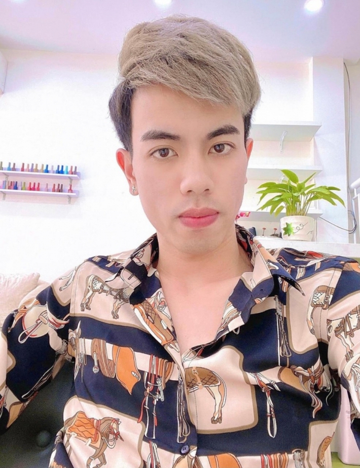 Chân dung thợ cắt tóc đâm người yêu cũ tử vong trên vỉa hè ở Hà Nội - Ảnh 3.