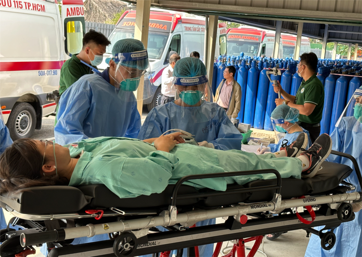 TP.HCM: Bắt đầu kích hoạt Bệnh viện dã chiến số 13 hoạt động trở lại - Ảnh 1.