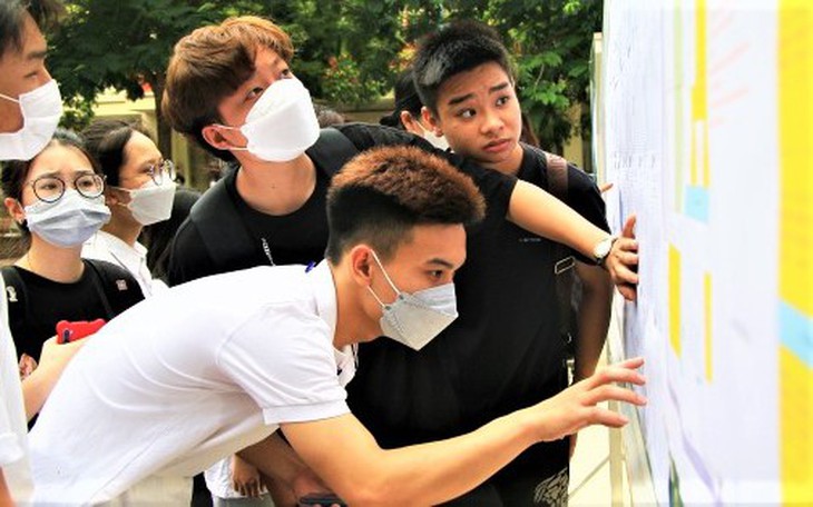 Trường đại học nào được cấp phép tổ chức thi đánh giá năng lực tiếng Anh?