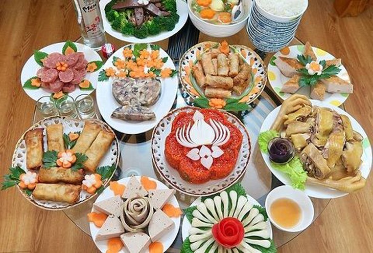 Cách ăn uống đảm bảo sức khỏe ngày tết - Ảnh 1. Cách ăn uống đảm bảo sức khỏe ngày tết - Ảnh 1.