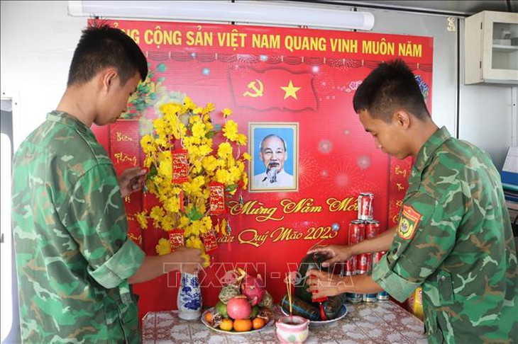 Giữ mùa xuân nơi biên cương Tổ quốc - Ảnh 1. Giữ mùa xuân nơi biên cương Tổ quốc - Ảnh 1.