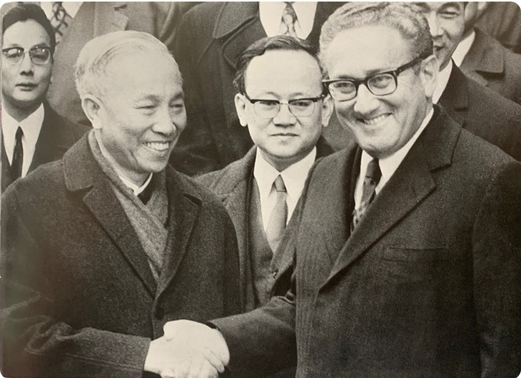 Ảnh: Lễ ký tắt Hiệp định Paris ngày 23/1/1973 - Ảnh 5.