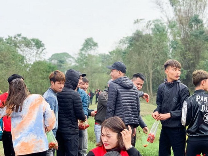 Những phiên chợ Xuân cầu may độc đáo trên mọi miền đất nước - Ảnh 4. Những phiên chợ Xuân cầu may độc đáo trên mọi miền đất nước - Ảnh 4.