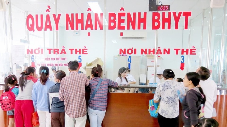 Bệnh nhân nội trú tăng khi thông tuyến khám chữa bệnh BHYT tuyến tỉnh
- Ảnh 1. Bệnh nhân nội trú tăng khi thông tuyến khám chữa bệnh BHYT tuyến tỉnh
- Ảnh 1.