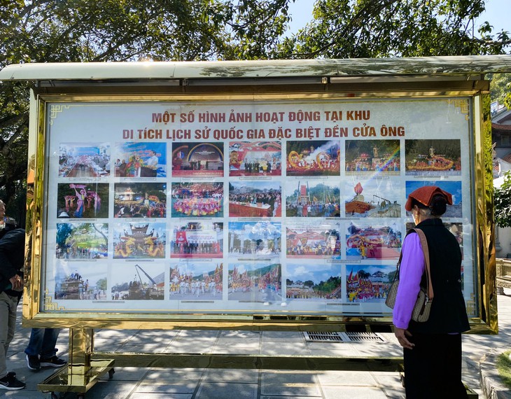 Quảng Ninh: Tấp nập du xuân Yên tử, đền Cửa Ông trong ngày khai hội - Ảnh 7. Quảng Ninh: Tấp nập du xuân Yên tử, đền Cửa Ông trong ngày khai hội - Ảnh 7.