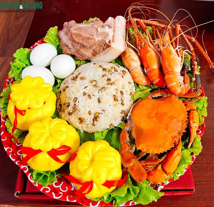 Ngày vía Thần Tài: Các loại bánh độc lạ 'thi nhau cháy hàng' - Ảnh 2.