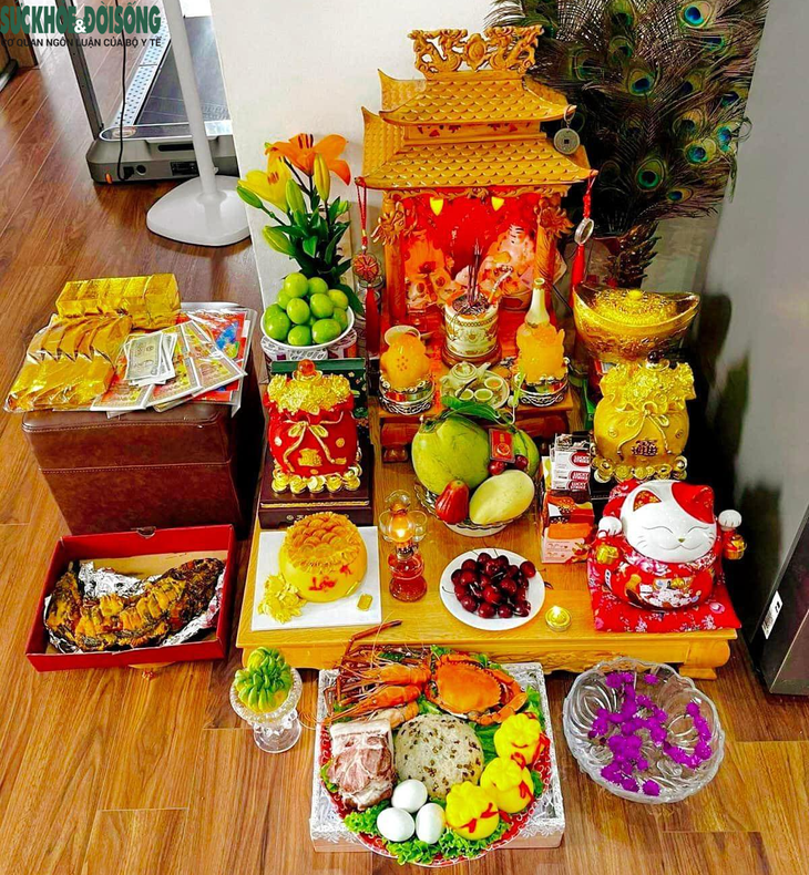 Ngày vía Thần Tài: Các loại bánh độc lạ 'thi nhau cháy hàng' - Ảnh 1.