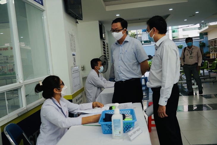 TP.HCM: Không được lơ là, chủ quan trước dịch bệnh - Ảnh 5.