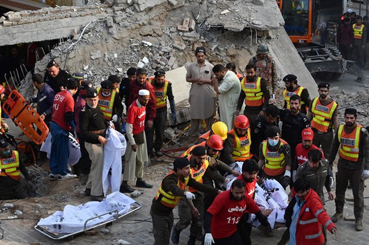Nổ đền thờ ở Pakistan: LHQ lên án hành động tàn nhẫn vào dân thường - Ảnh 1. Nổ đền thờ ở Pakistan: LHQ lên án hành động tàn nhẫn vào dân thường - Ảnh 1.