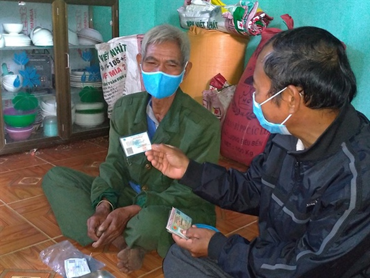 Chiếc "phao" của người bệnh lao nghèo - Ảnh 1.