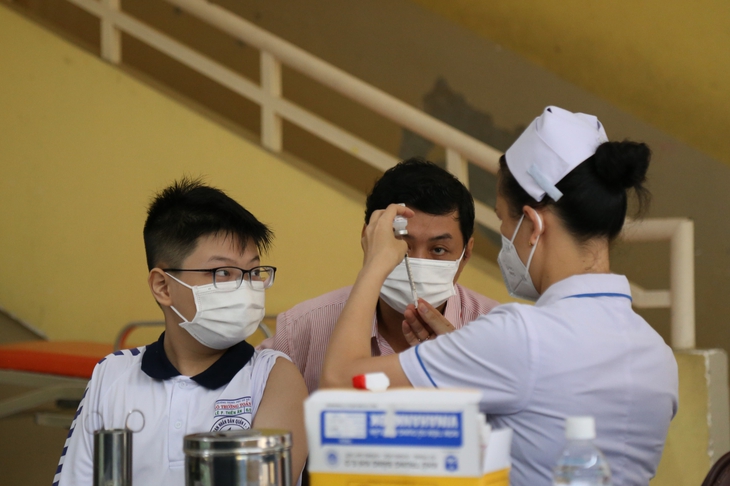 Đã có trên 500 biến thể của SARS-CoV-2, tiêm vaccine vẫn là biện pháp phòng bệnh quan trọng - Ảnh 2. Đã có trên 500 biến thể của SARS-CoV-2, tiêm vaccine vẫn là biện pháp phòng bệnh quan trọng - Ảnh 2.