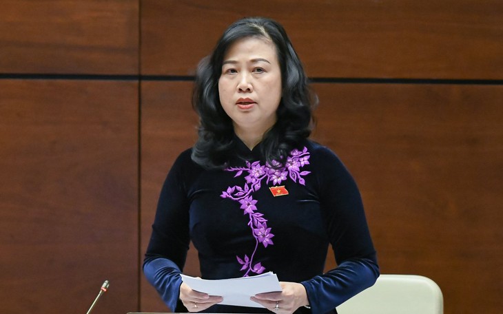 "Bộ Y tế đang xây dựng Thông tư đưa COVID-19 trở thành bệnh nghề nghiệp được hưởng BHXH"