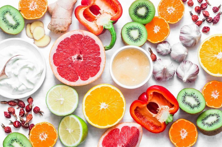 5 loại vitamin tốt nhất để tăng cường khả năng miễn dịch của bạn - Ảnh 2. 5 loại vitamin tốt nhất để tăng cường khả năng miễn dịch của bạn - Ảnh 2.