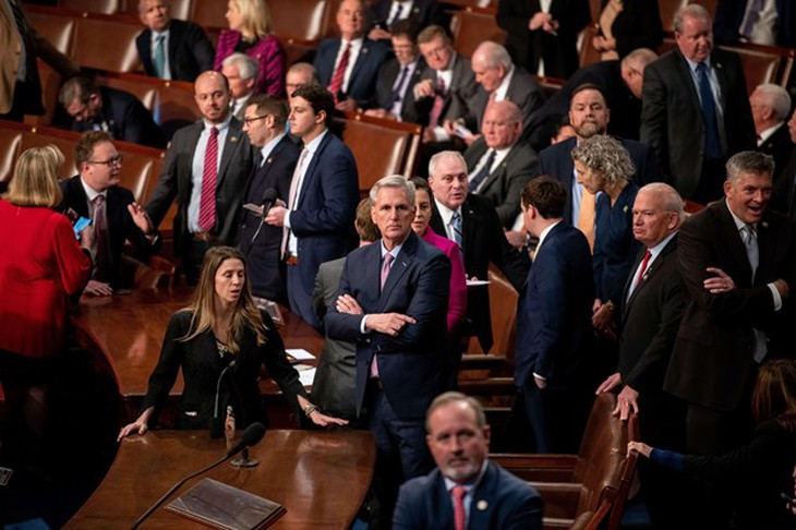Bầu Chủ tịch Hạ viện Mỹ: Kevin McCarthy đắc cử sau 15 vòng bỏ phiếu - Ảnh 1.