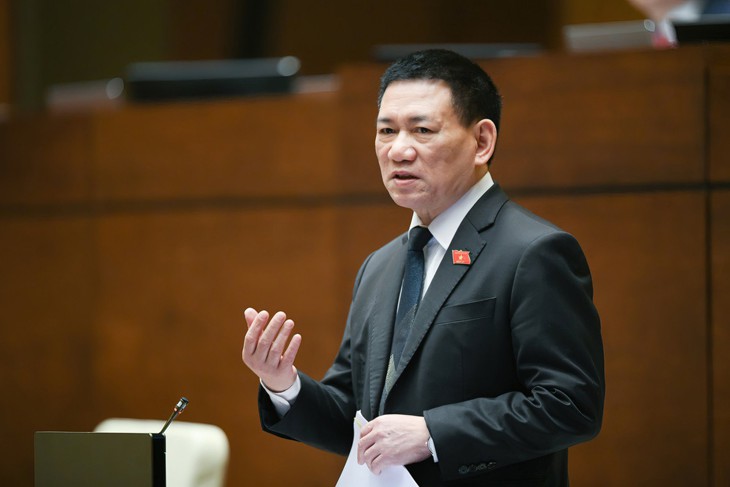 Bộ trưởng Bộ Tài chính: 'Chúng tôi nhiều khi cũng phải vì dân, nên có những lúc phải bất chấp nguyên tắc' - Ảnh 1. Bộ trưởng Bộ Tài chính: 'Chúng tôi nhiều khi cũng phải vì dân, nên có những lúc phải bất chấp nguyên tắc' - Ảnh 1.