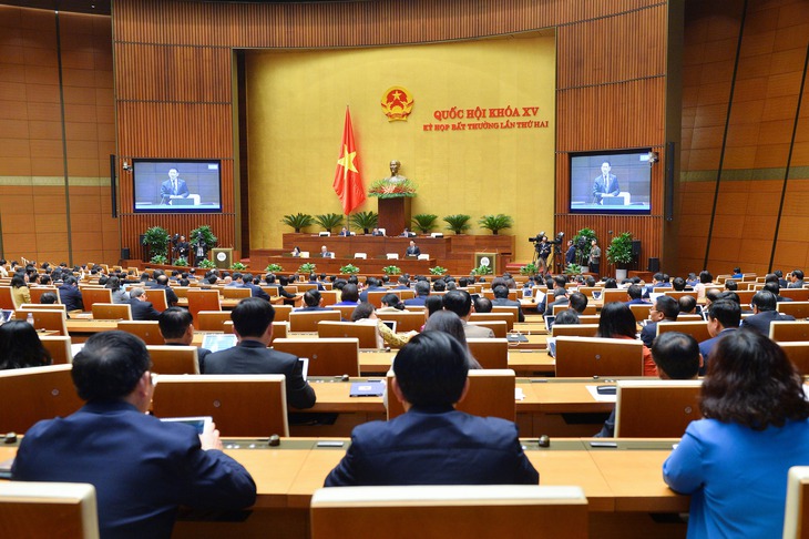 Bộ trưởng Bộ Tài chính: 'Chúng tôi nhiều khi cũng phải vì dân, nên có những lúc phải bất chấp nguyên tắc' - Ảnh 3. Bộ trưởng Bộ Tài chính: 'Chúng tôi nhiều khi cũng phải vì dân, nên có những lúc phải bất chấp nguyên tắc' - Ảnh 3.