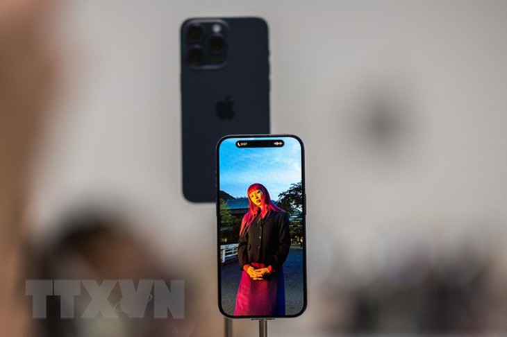 Apple thừa nhận tình trạng quá nhiệt trên iPhone 15 Pro và Pro Max - Ảnh 1.