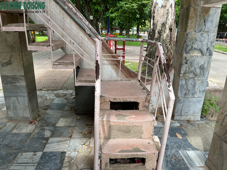 Hiện trạng của những công viên được Hà Nội chi hơn  886 tỷ đồng cải tạo  - Ảnh 3.