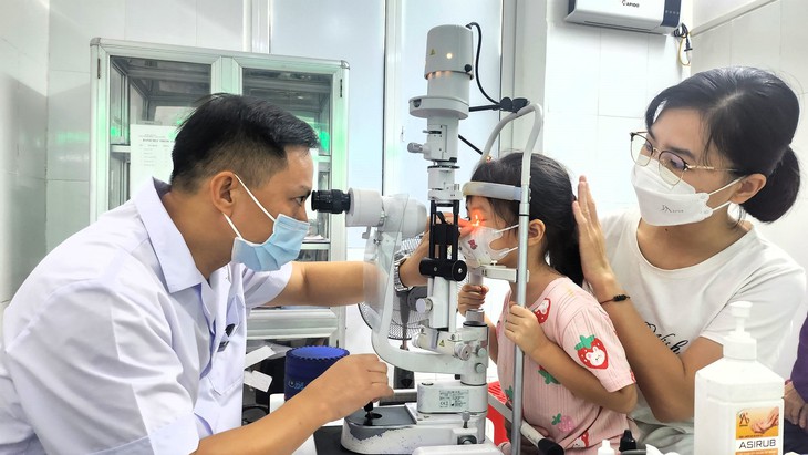 BV Mắt Hải Phòng phấn đấu làm chủ kỹ thuật ghép giác mạc - Ảnh 3.